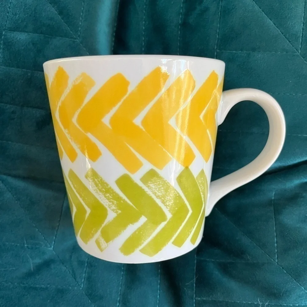 Crate & Barrel Coffee Mug Brushstroke Yellow And Green 16oz Cup Tea